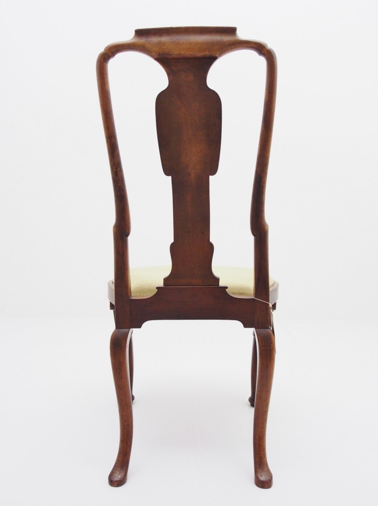 アンティーク家具　アンティーク　チェア　椅子　イス　ダイニングチェア　クイーンアン様式　カブリオール　猫脚　　ツインアンティークス