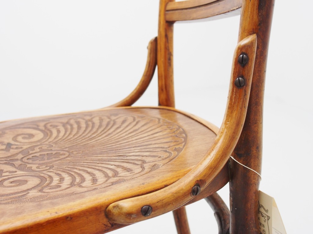 アンティーク家具　アンティーク　ベントウッドチェア　チェア　イス　曲げ木椅子　椅子　bentwoodcahir　ツインアンティークス