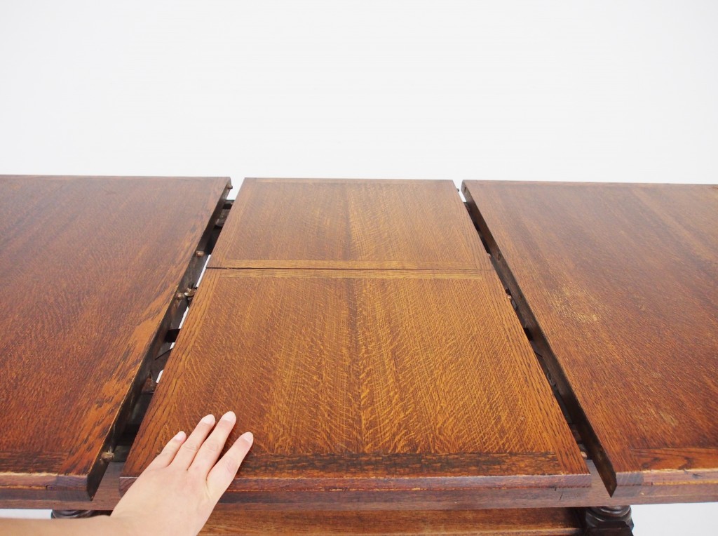 アンティーク家具　アンティーク　テーブル　ダイニングテーブル　エクステンションテーブル　サプライズテーブル　食卓机　伸縮　オーク　ツインアンティークス